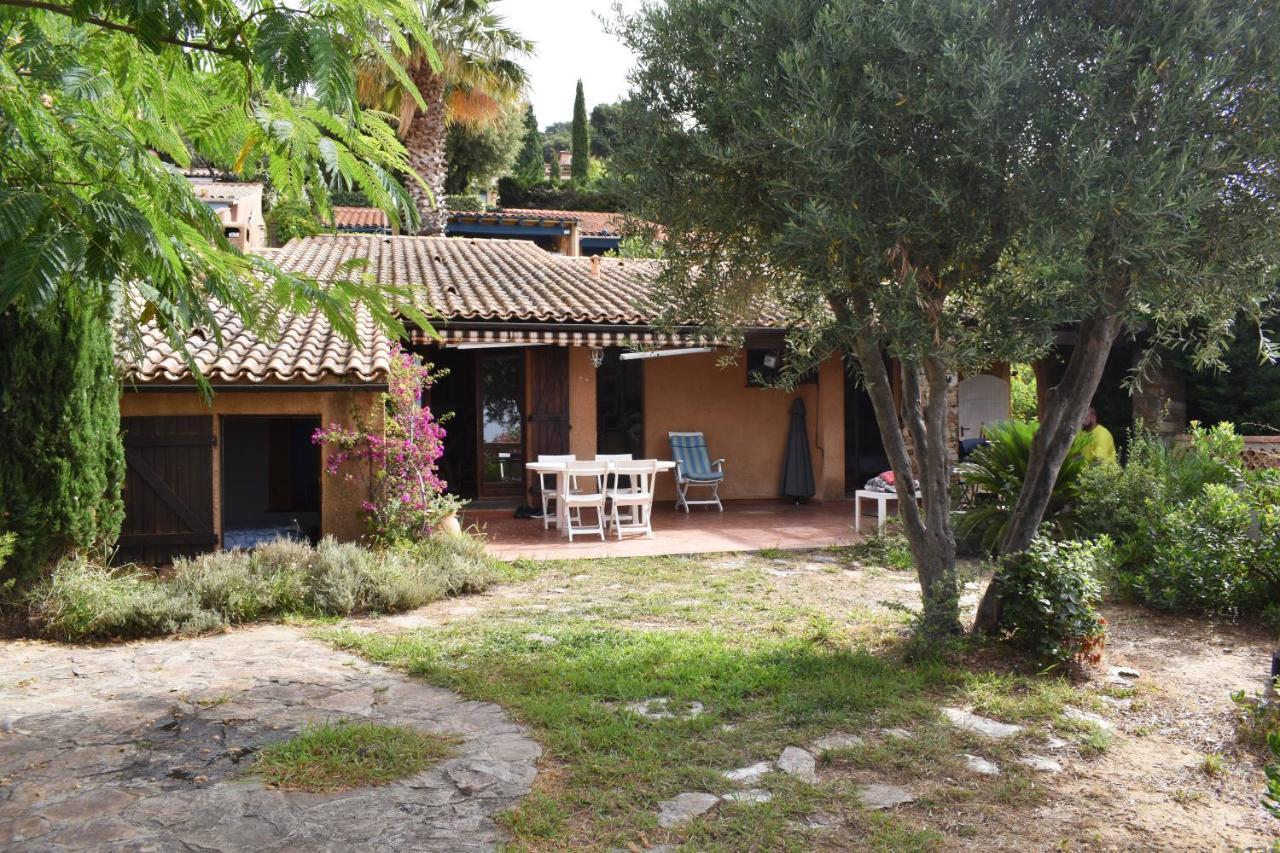 Petit mas au paradis avec piscine pour 6 personnes La Londe-les-Maures Extérieur photo