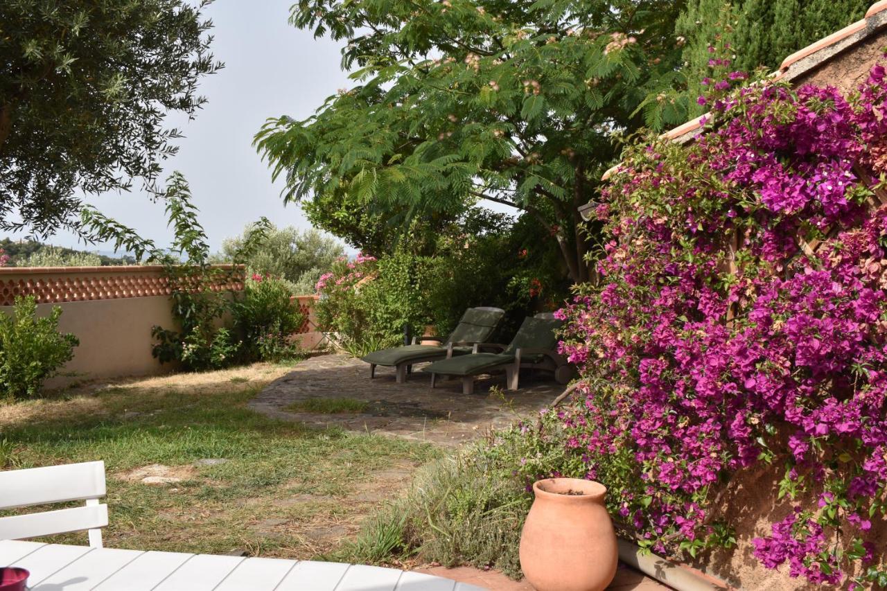 Petit mas au paradis avec piscine pour 6 personnes La Londe-les-Maures Extérieur photo
